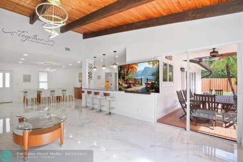 21661 Sonoma Court Boca Raton FL 33433