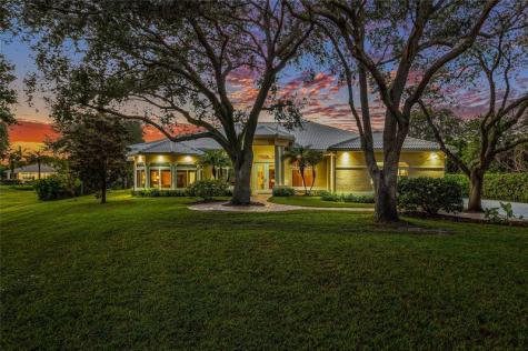 7273 NW 63rd Way Parkland FL 33067