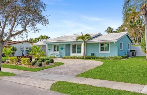 2811 NE 45th Street Lighthouse Point FL 33064
