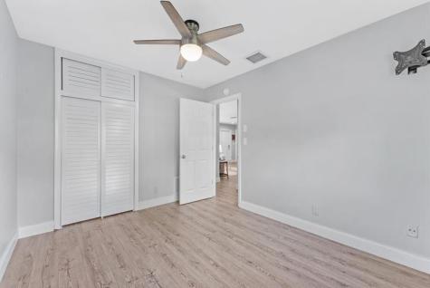2811 NE 45th Street Lighthouse Point FL 33064