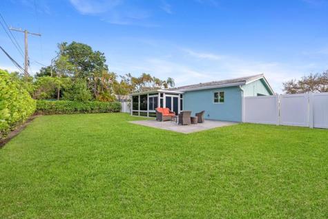 2811 NE 45th Street Lighthouse Point FL 33064