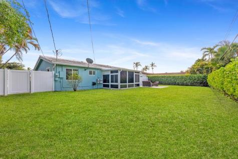 2811 NE 45th Street Lighthouse Point FL 33064