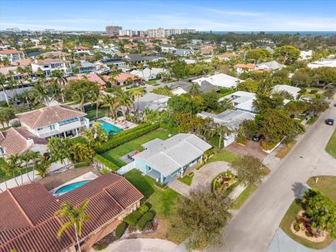 2811 NE 45th Street Lighthouse Point FL 33064