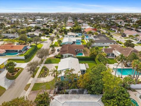 2811 NE 45th Street Lighthouse Point FL 33064