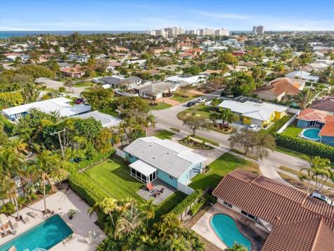 2811 NE 45th Street Lighthouse Point FL 33064