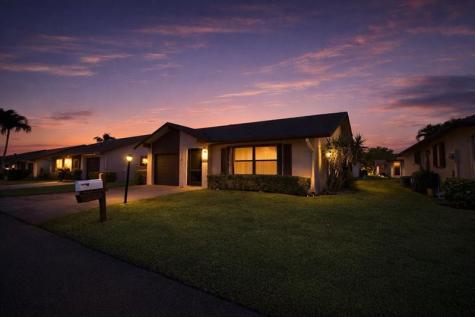 3305 Silver Buttonwood Drive Greenacres FL 33463