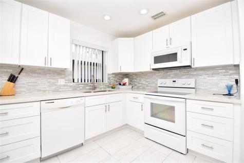 3305 Silver Buttonwood Drive Greenacres FL 33463