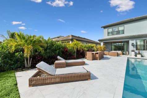 4482 Silverwood Lane Fort Lauderdale FL 33309