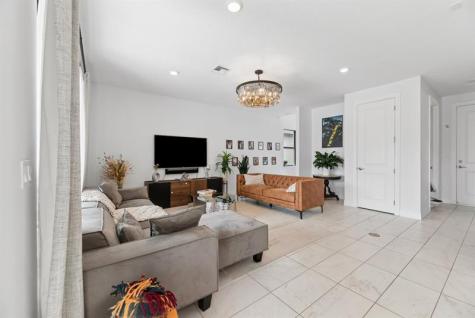 4482 Silverwood Lane Fort Lauderdale FL 33309
