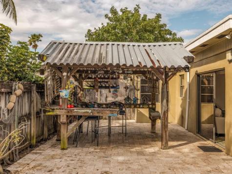 5372 NW 5th Avenue Oakland Park FL 33309