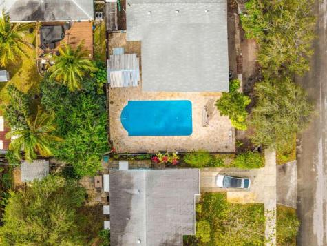 5372 NW 5th Avenue Oakland Park FL 33309