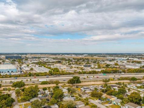 5372 NW 5th Avenue Oakland Park FL 33309