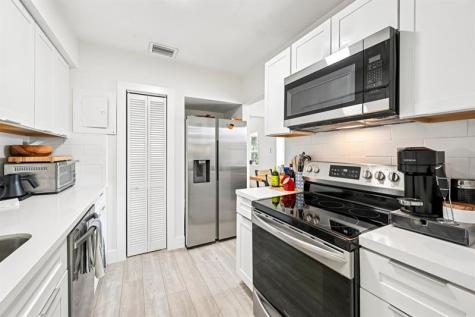 2640 SW 13th Avenue Fort Lauderdale FL 33315