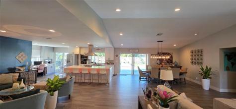 688 NW 100th Lane Coral Springs FL 33071