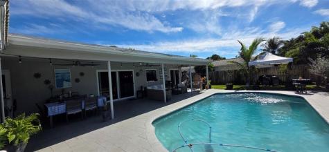 688 NW 100th Lane Coral Springs FL 33071