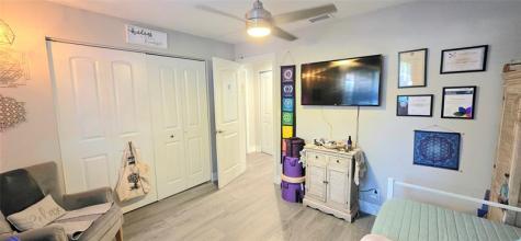 688 NW 100th Lane Coral Springs FL 33071