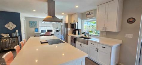 688 NW 100th Lane Coral Springs FL 33071