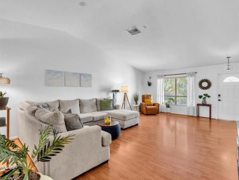 895 NW 87th Avenue Coral Springs FL 33071