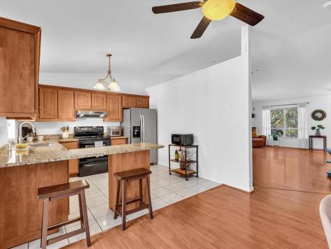 895 NW 87th Avenue Coral Springs FL 33071