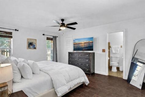 895 NW 87th Avenue Coral Springs FL 33071