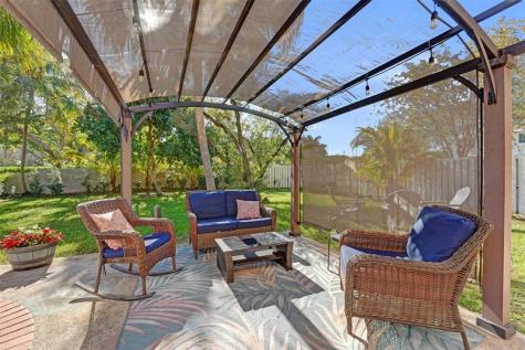 14240 Harpers Ferry Street Davie FL 33325