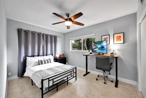818 NE 18th Street Fort Lauderdale FL 33305