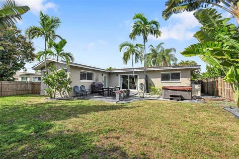 818 NE 18th Street Fort Lauderdale FL 33305