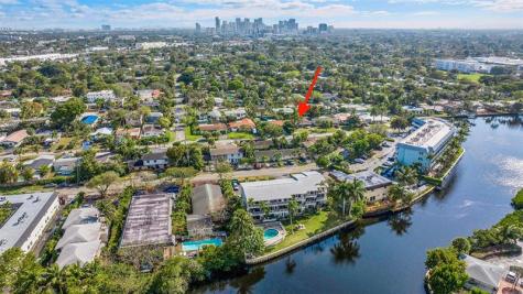 818 NE 18th Street Fort Lauderdale FL 33305