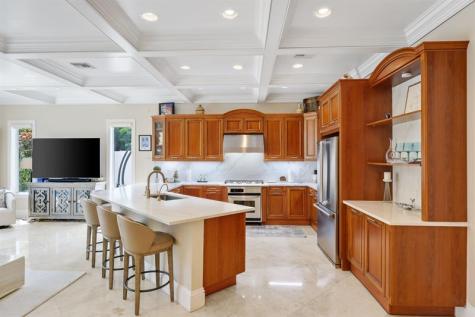 4850 NE 29th Avenue Lighthouse Point FL 33064