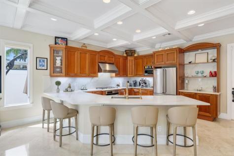 4850 NE 29th Avenue Lighthouse Point FL 33064
