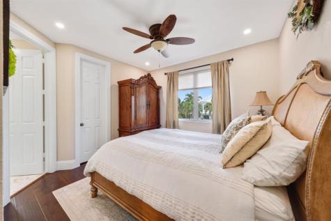 4850 NE 29th Avenue Lighthouse Point FL 33064