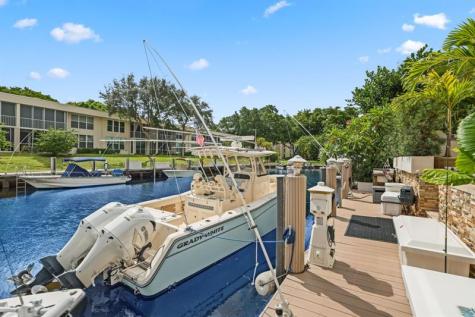 4850 NE 29th Avenue Lighthouse Point FL 33064
