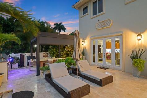 4850 NE 29th Avenue Lighthouse Point FL 33064