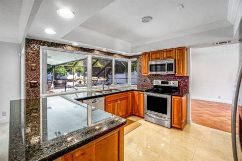 5550 NE 26th Avenue Fort Lauderdale FL 33308