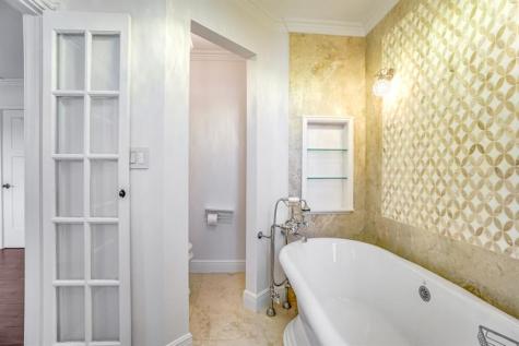 5550 NE 26th Avenue Fort Lauderdale FL 33308
