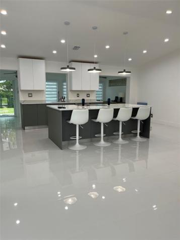 8952 NW 25th Court Coral Springs FL 33065