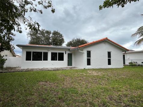 8952 NW 25th Court Coral Springs FL 33065