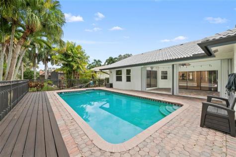 5321 NW 89th Drive Coral Springs FL 33067