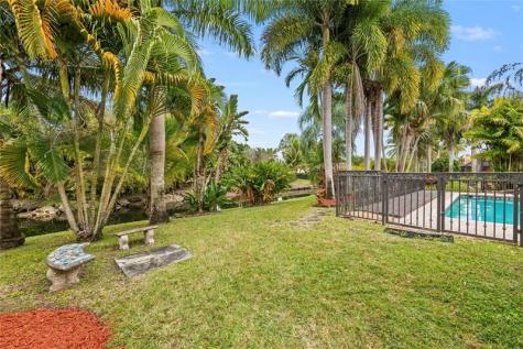 5321 NW 89th Drive Coral Springs FL 33067