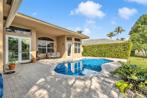 12040 NW 49th Drive Coral Springs FL 33076