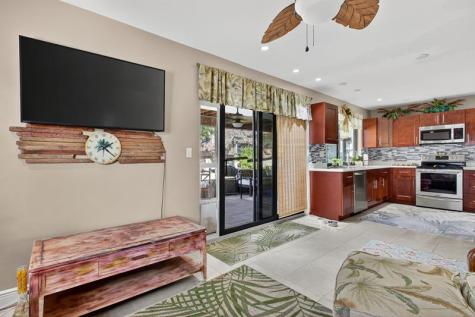 301 SE 8th Court Pompano Beach FL 33060