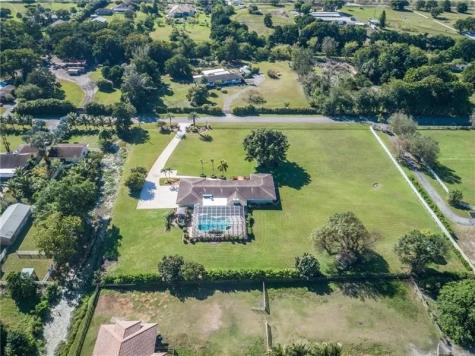 17501 SW 54th Street Southwest Ranches FL 33331