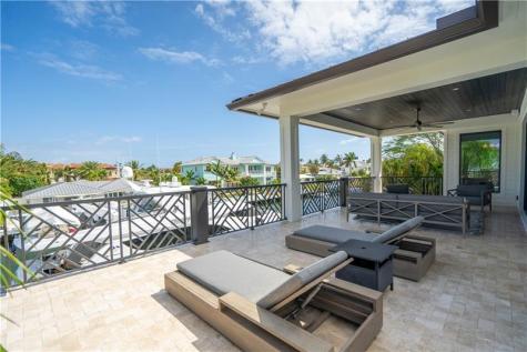 2349 NE 24th Street Lighthouse Point FL 33064