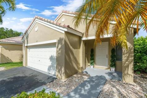 1525 Salerno Circle Weston FL 33327