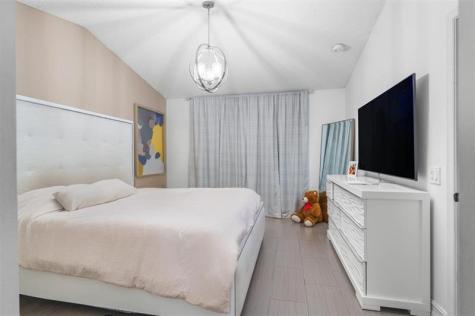 1525 Salerno Circle Weston FL 33327
