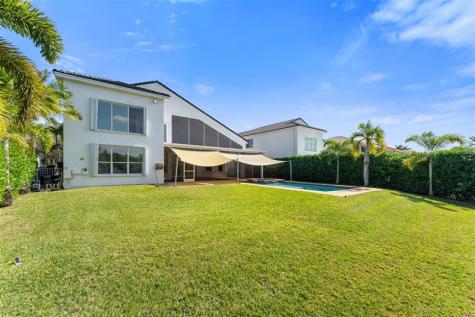 5318 SW 195th Terrace Miramar FL 33029