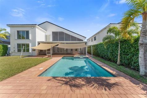 5318 SW 195th Terrace Miramar FL 33029