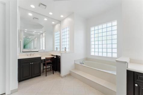 5318 SW 195th Terrace Miramar FL 33029