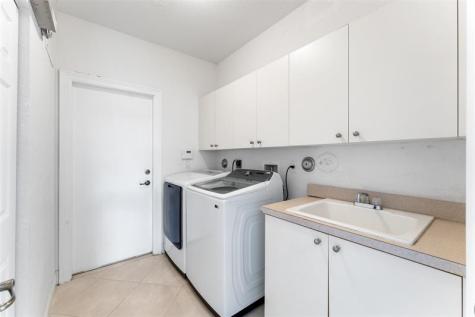 5318 SW 195th Terrace Miramar FL 33029