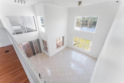 5318 SW 195th Terrace Miramar FL 33029